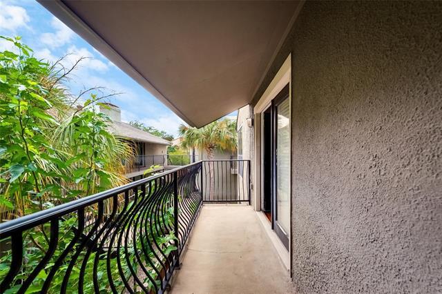 Building Photo - 5806 Birchbrook Dr