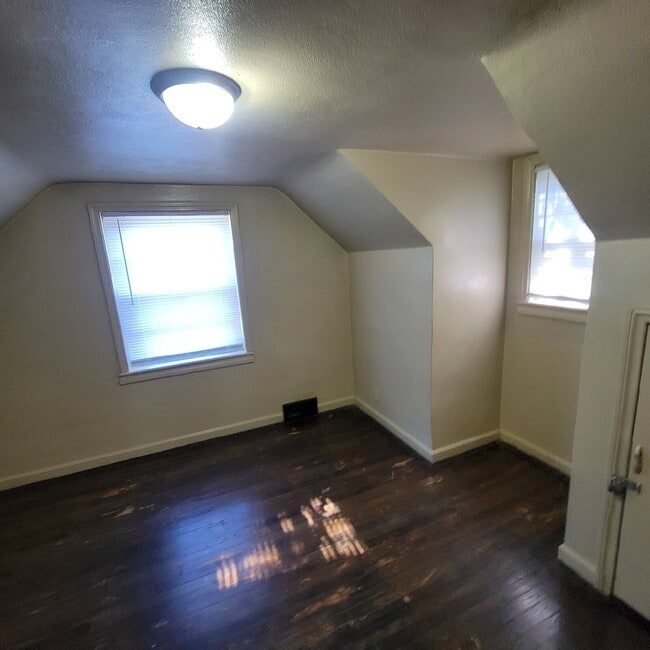 Building Photo - Nice Mars Hill 3BR House w/Garage
