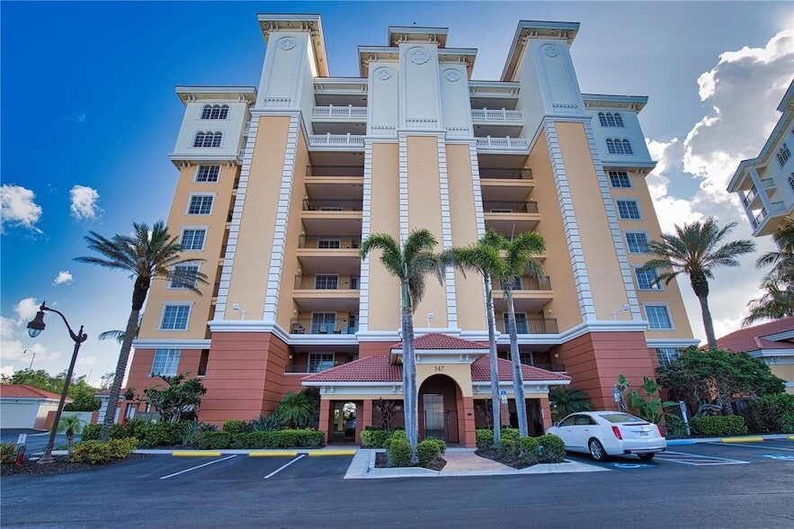 Primary Photo - 147 Tampa Ave E