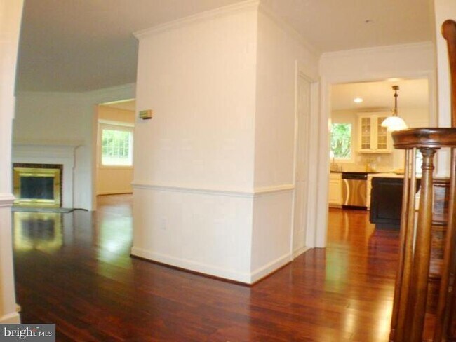 Foto del edificio - 1364 Dolley Madison Blvd