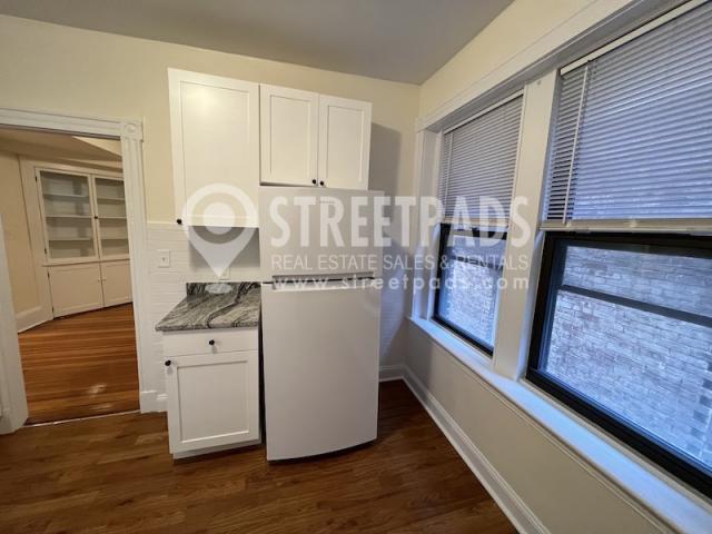 Building Photo - 2 bedroom in Cambridge MA 02139