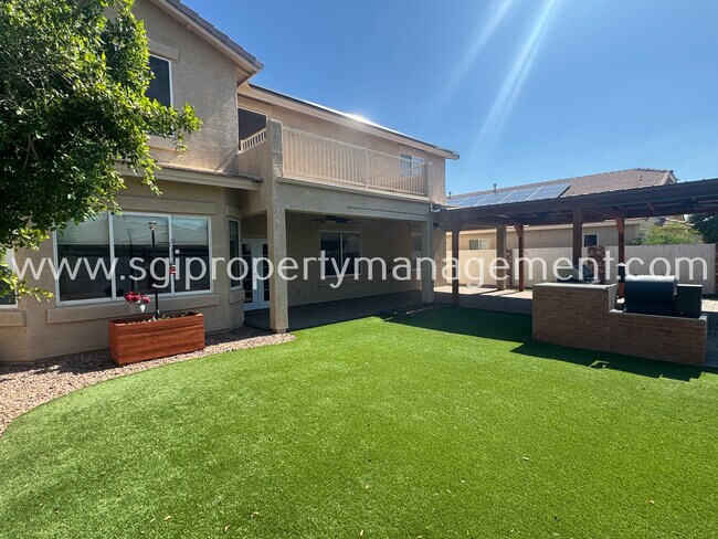Foto del edificio - 18609 W Onyx Ave