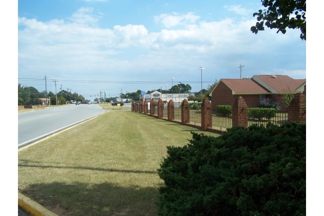 Foto del edificio - Colony West