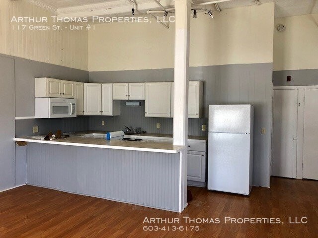Building Photo - 117 Green St