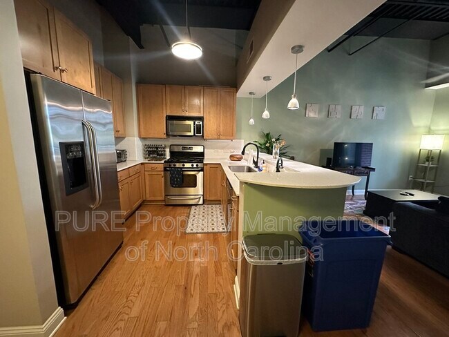 Foto del edificio - 720 Gov Morrison St