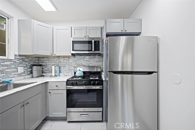 Foto del edificio - 2406 W 76th St