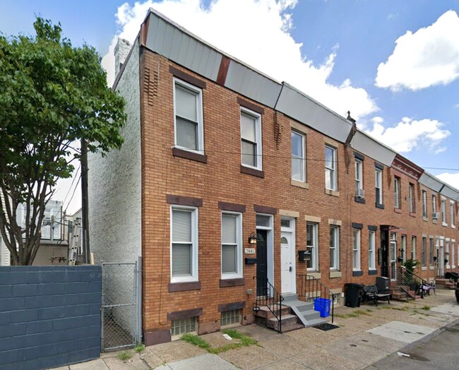 Foto del edificio - Gorgeous 2-Bedroom Townhome in the Heart o...