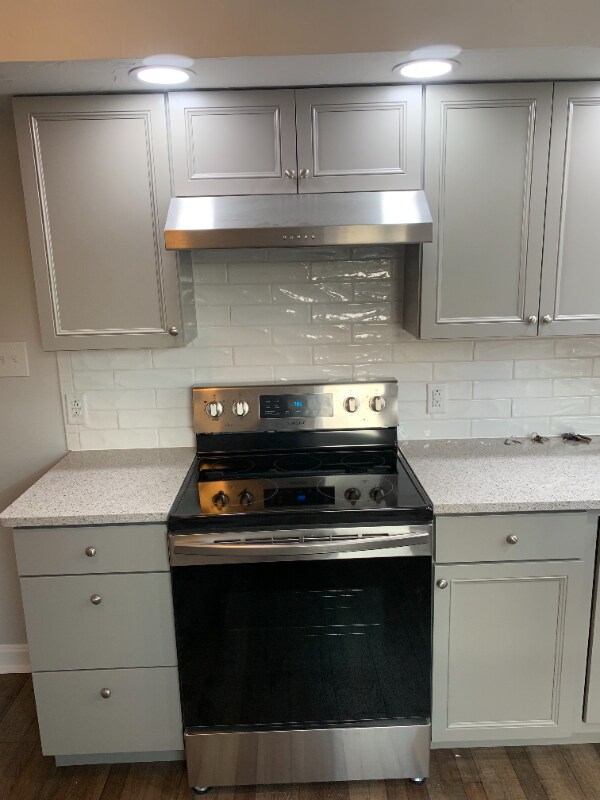 Building Photo - 352 N Highland Ave