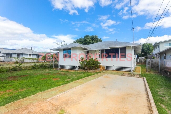 Photo - 3 bdrm / 1 bath home for rent