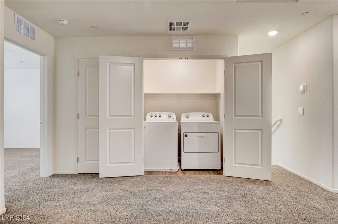 Foto principal - 6927 Stafford Hl St