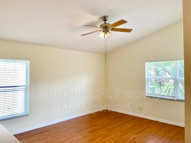 Foto del edificio - 3870 Aiden Pl