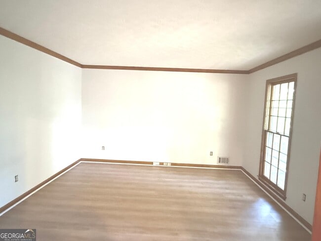 Building Photo - 3707 John Carrol Dr