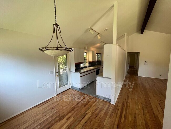 Foto del edificio - 4426 SW 34th Ave