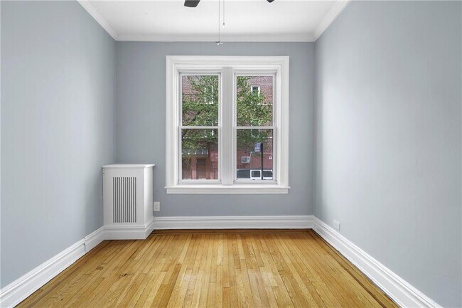 Foto del edificio - 4002 7th Ave