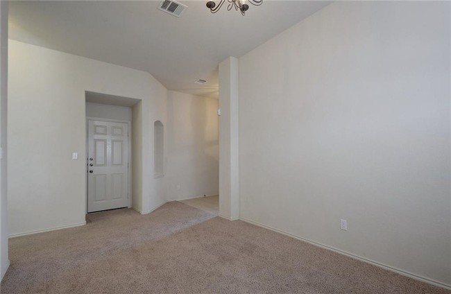 Building Photo - 3104 Peruga Ln