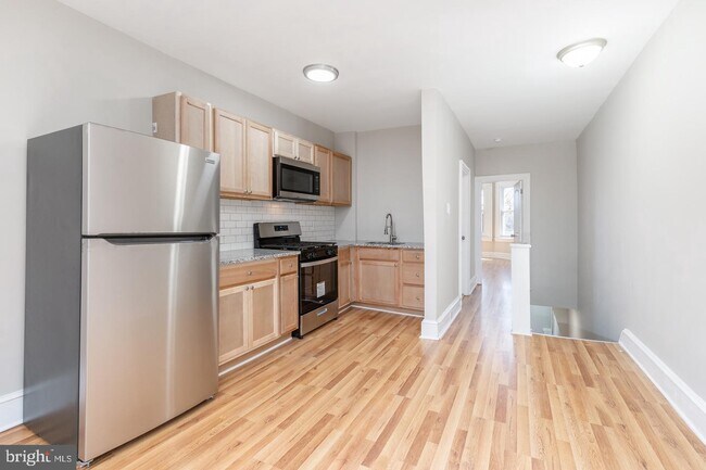 Building Photo - 5709 Springfield Ave