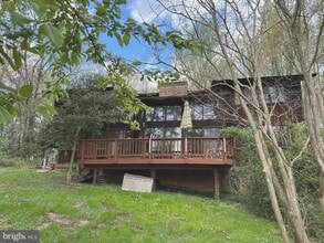 Building Photo - 6022 Munson Hill Rd