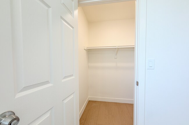 Foto del edificio - 732 E 52nd St