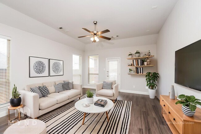 Building Photo - 3101 Damsel Sauvage Ln