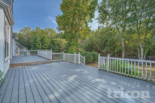 Foto del edificio - 3835 Bay Grove Way