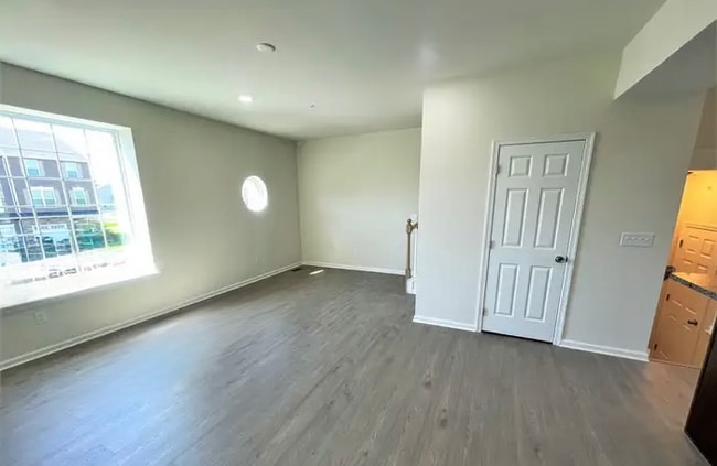 Building Photo - 1391 Black Forest Dr