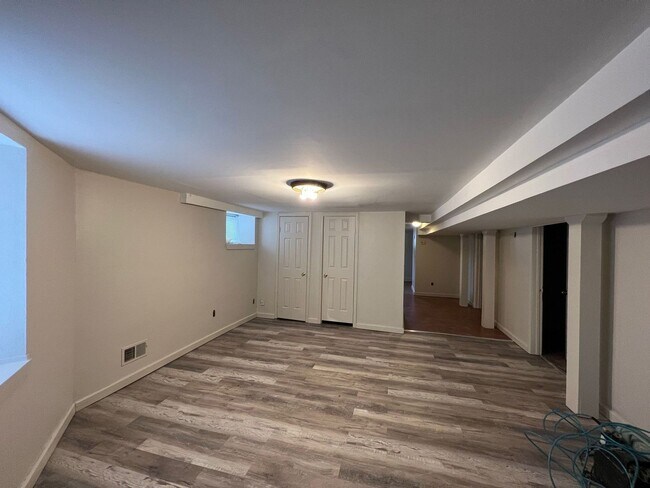 Foto del edificio - 4306 NE 45th Terrace