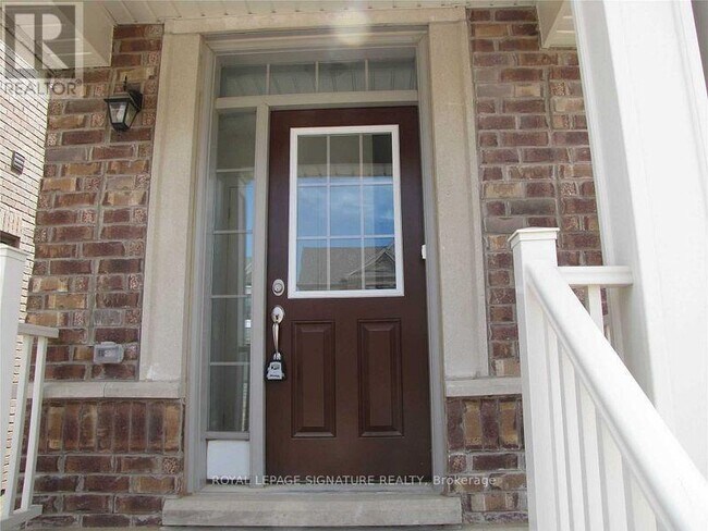 Photo du bâtiment - 53 Hubbell Rd