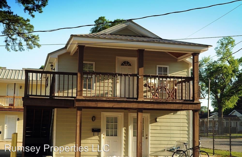 Primary Photo - 2-1114-1112 8th Ave