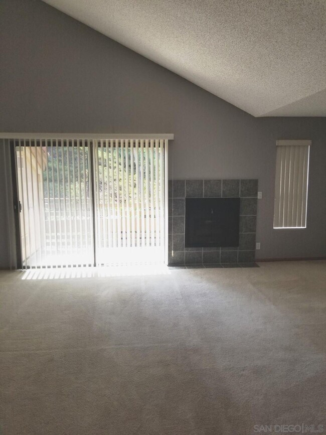 Foto del edificio - 9933 Scripps Westview Way