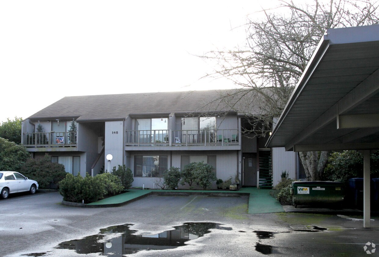 Foto del edificio - 145 NW Alder Pl
