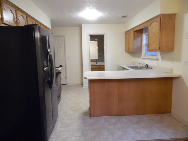 Foto del edificio - 2049 Edgewood Dr