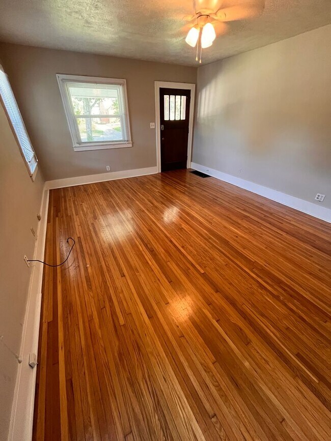 Foto del edificio - Charming 2 bedroom 1 bath