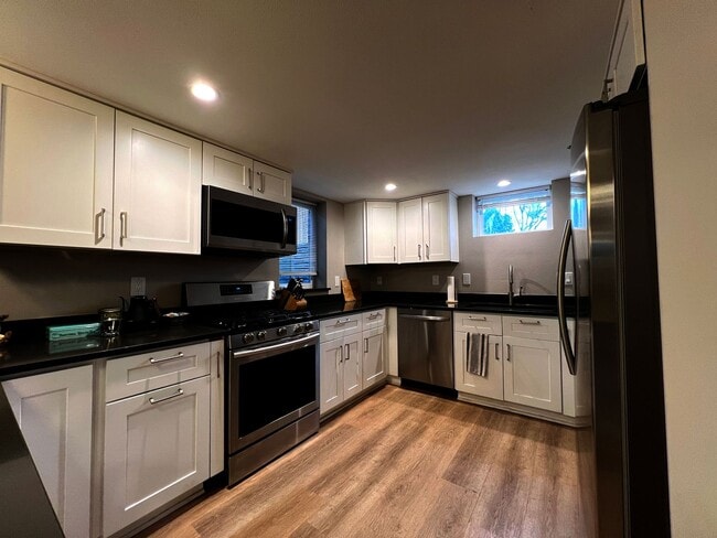 Foto del edificio - 980 Fenton St