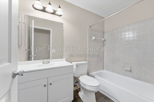 Foto del edificio - 31471 Block St