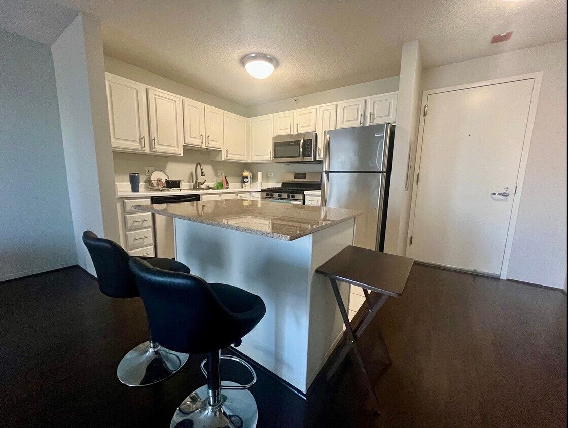 Foto principal - 545 N Dearborn St