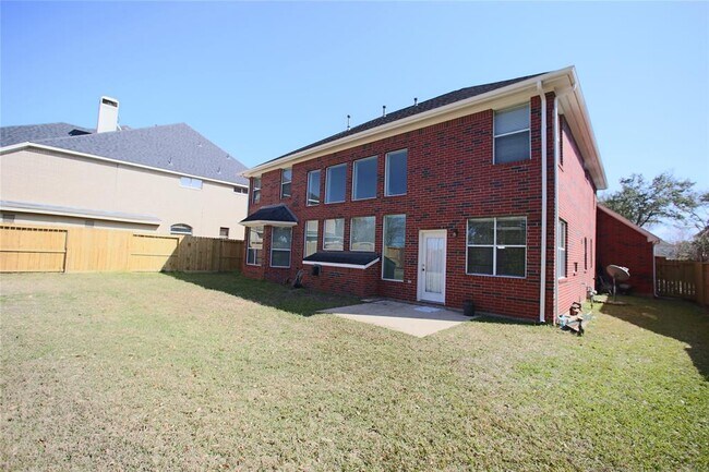 Building Photo - 4010 Brookdale Ct