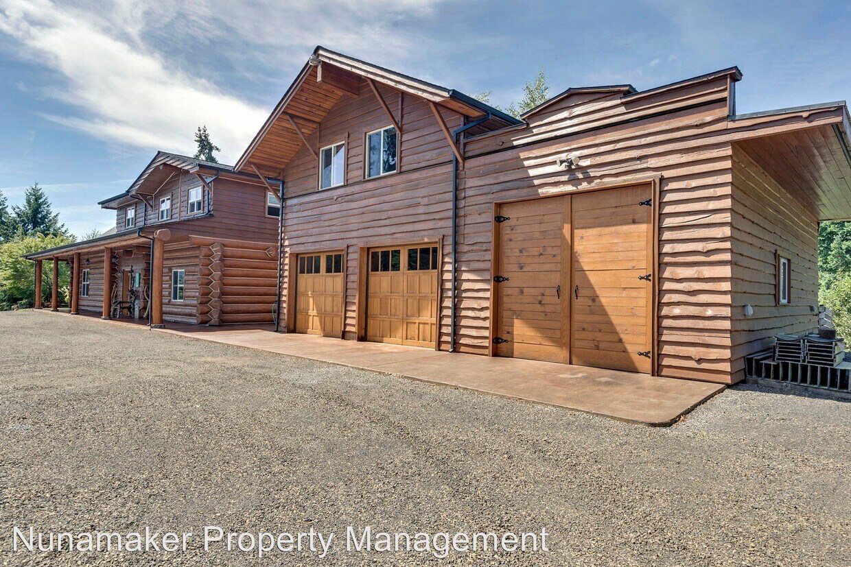 Foto principal - 3 br, 2.5 bath House - 121 Snowden Road