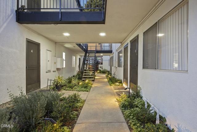 Foto del edificio - 1381 E Santa Clara St