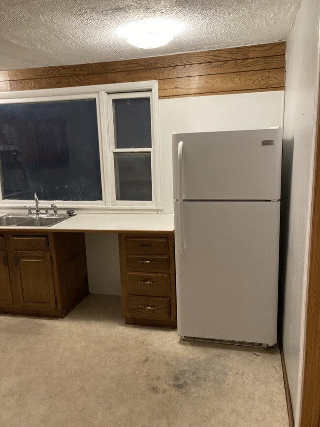 Building Photo - 403 Grand St