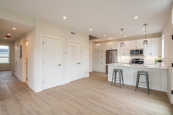 Foto del edificio - 1246 Broadway