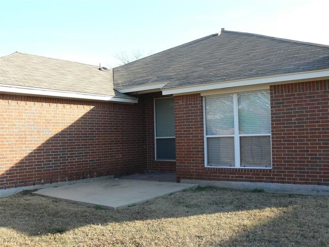 Building Photo - 1519 Hamilton Dr