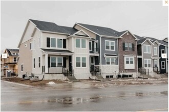 Building Photo - 1340 N 3790 W