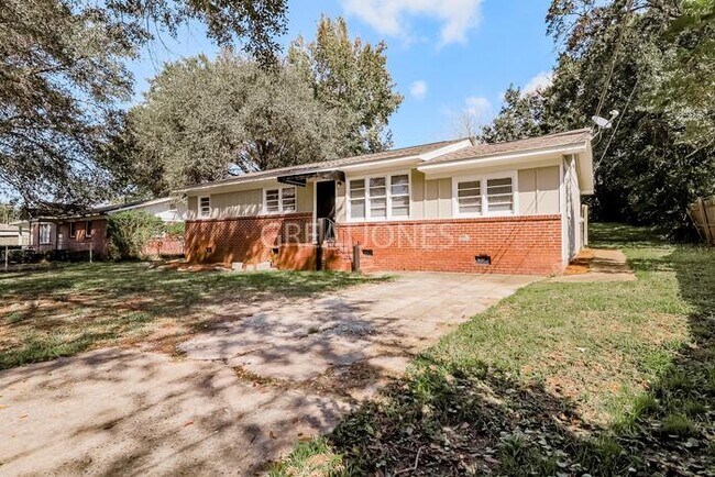 Building Photo - 4533 Sentry St