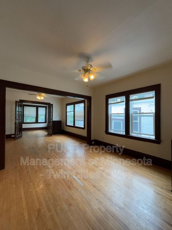 Foto del edificio - 712 W 32nd St