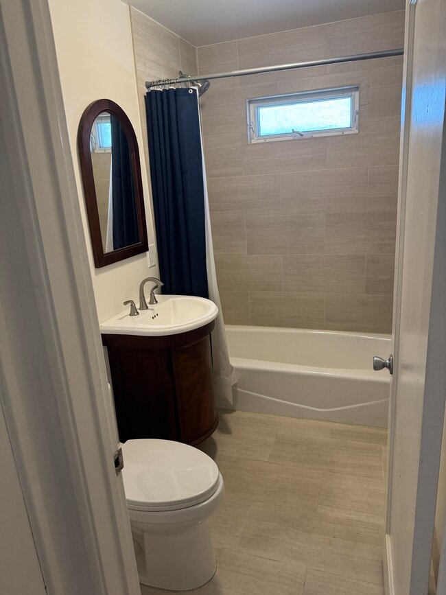 Foto del edificio - 520 Richmond Ave