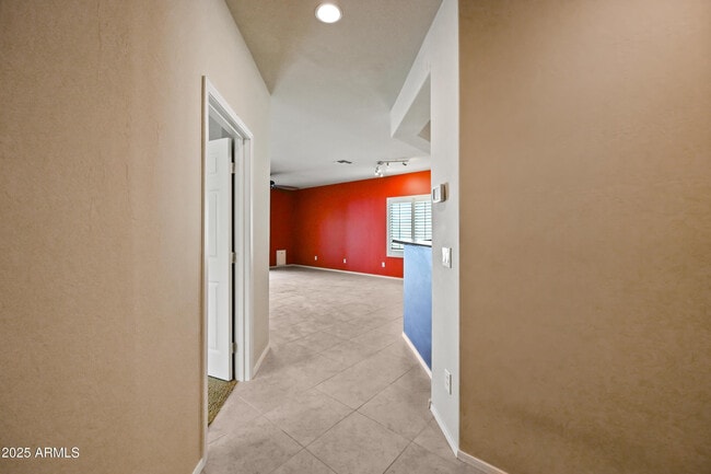 Building Photo - 26182 W Tonto Ln