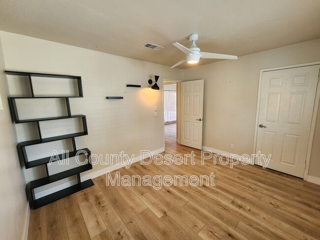 Building Photo - 74320 Chicory St