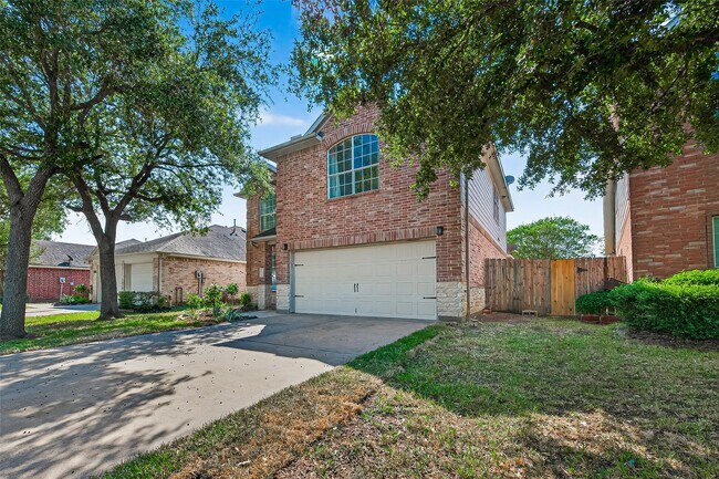 Foto del edificio - 2111 Castle Gardens Ln