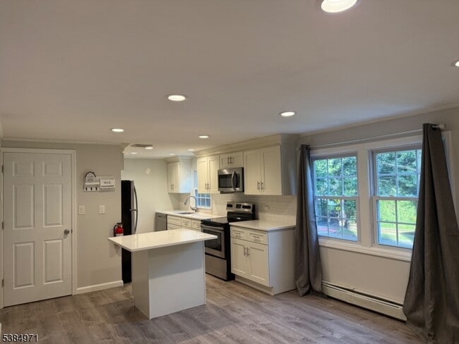 Building Photo - 200 N Lehigh Ave