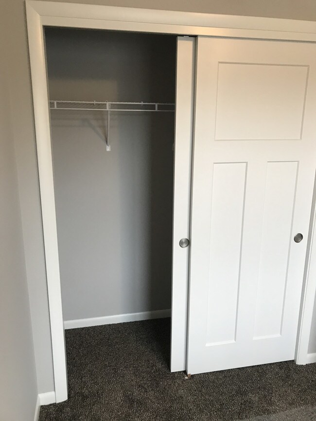 New East Side Madison Townhome House For Rent In Madison Wi